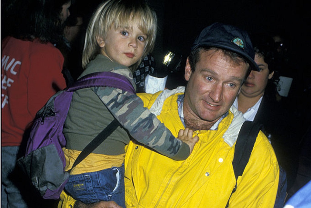 Nézd meg, hogy hasonlít Robin Williamsre felnőtt fia, Zak