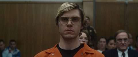 Evan-Peters-Jeffrey-Dahmer-sorozatgyilkos-sorozat-kannibal