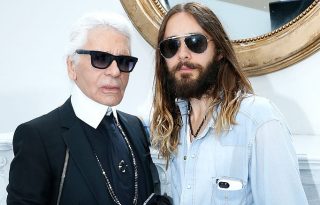Jared Leto alakítja Karl Lagerfeld divatgurut a készülő életrajzi filmben