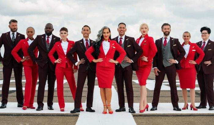Gendersemleges egyenruhát kaptak a brit légitársaság stewardessei