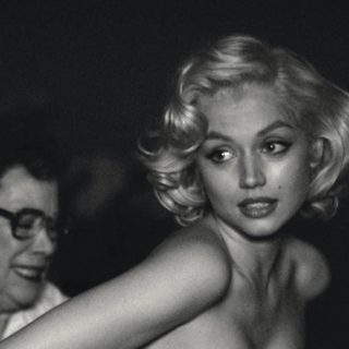 Apró bikiniben az új Monroe-film sztárja, Ana de Armas