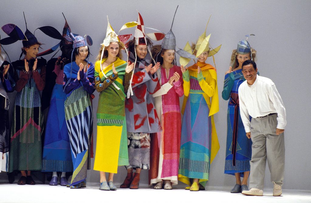 Issey Miyake japán divattervező 2022. augusztus 5-én halt meg