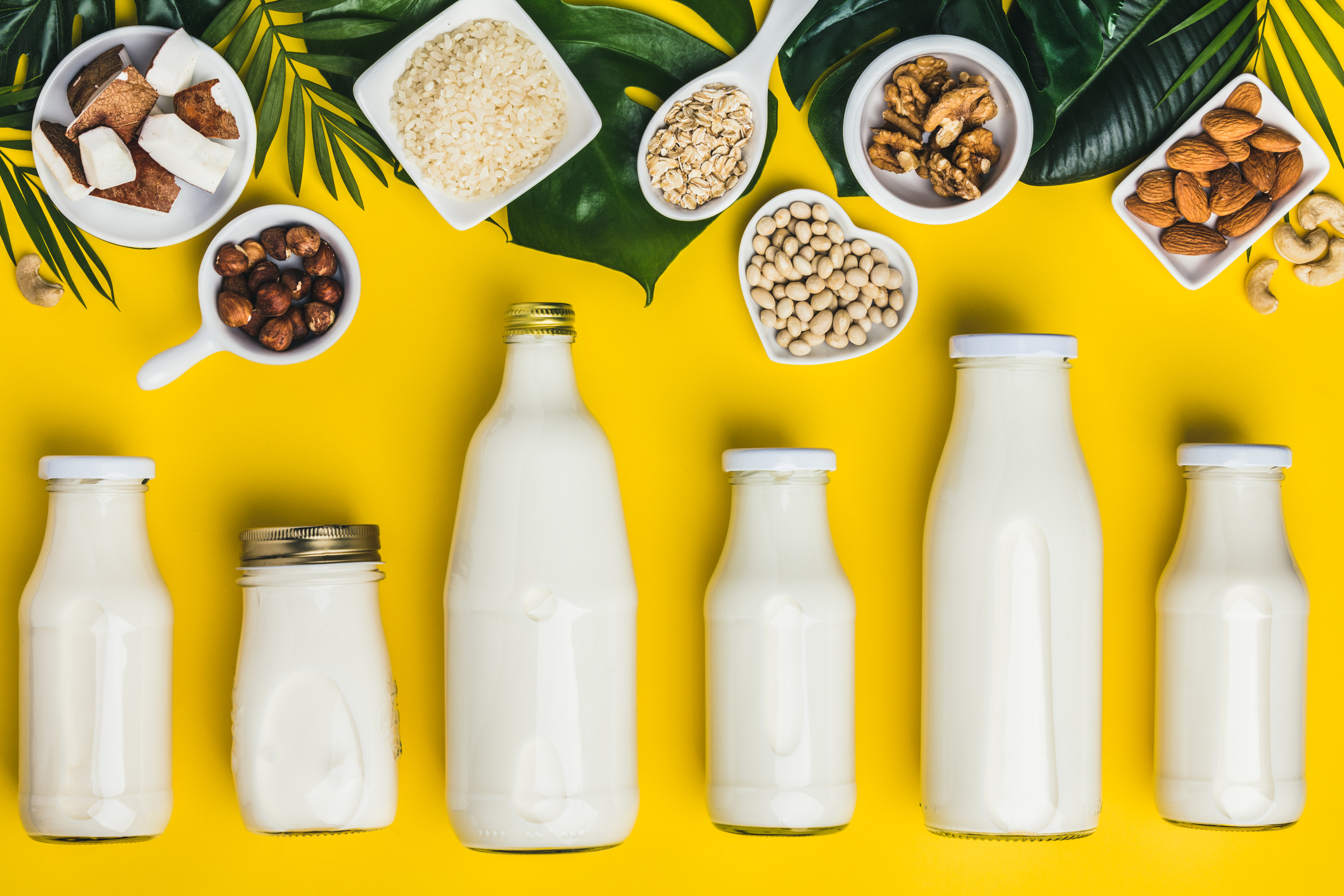 Nem minden zöld, ami annak látszik - Valóban jót teszünk, ha növényi tejet iszunk?