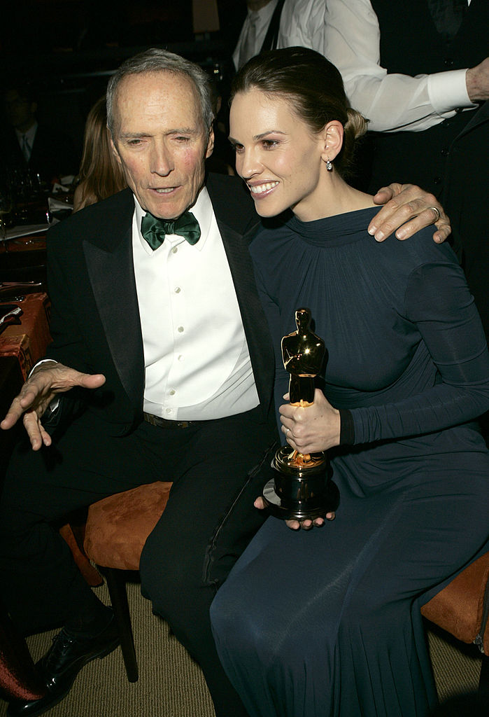 Clint Eastwood és Hilary Swank a Millió dolláros bébi győzelmét ünneplik