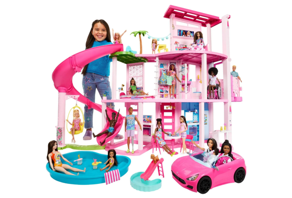 A Barbie álomház a renoválás után magasabb lesz, mint egy gyerek
