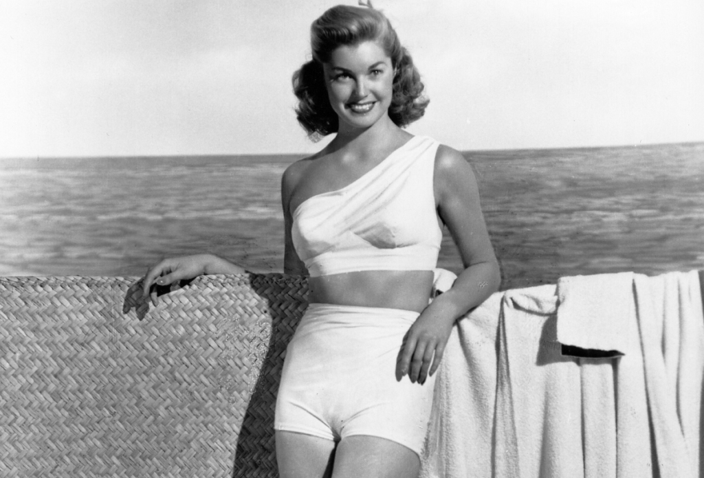 A fiús fürdőruha alsó ismét népszerű