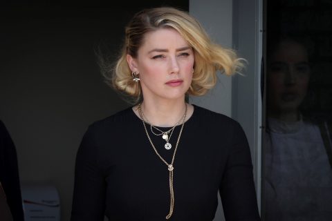 Amber Heard a botránya után visszatér a vörös szőnyegre