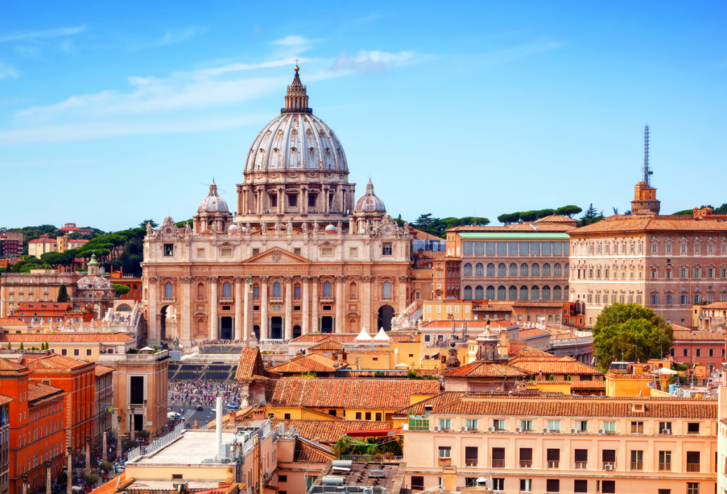A Vatikánban ne vegyük elő az elektromos cigarettát