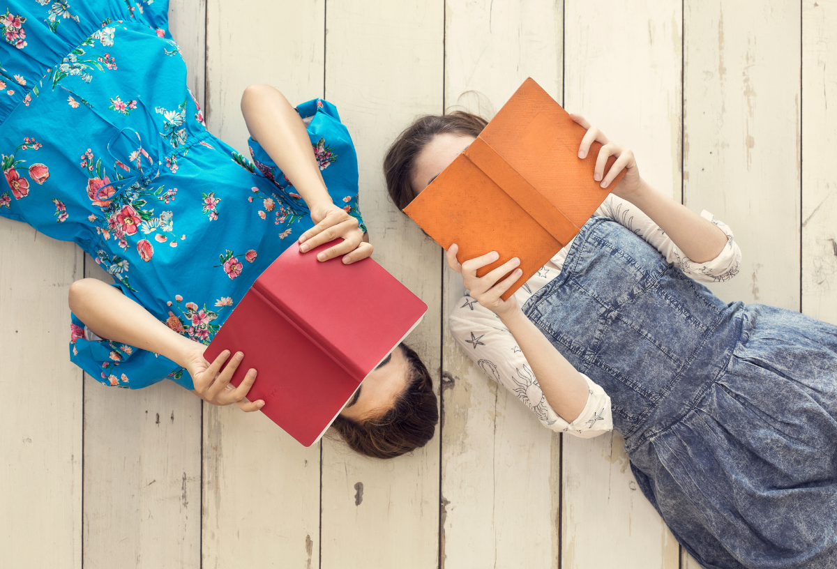 5 könyv tiniknek, ami ráveszi őket az olvasásra