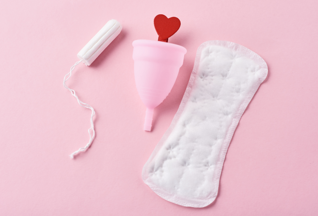 A menstruációs eszközök kevesebb vért képesek felszívni, mint amennyi vizet vagy sóoldatot
