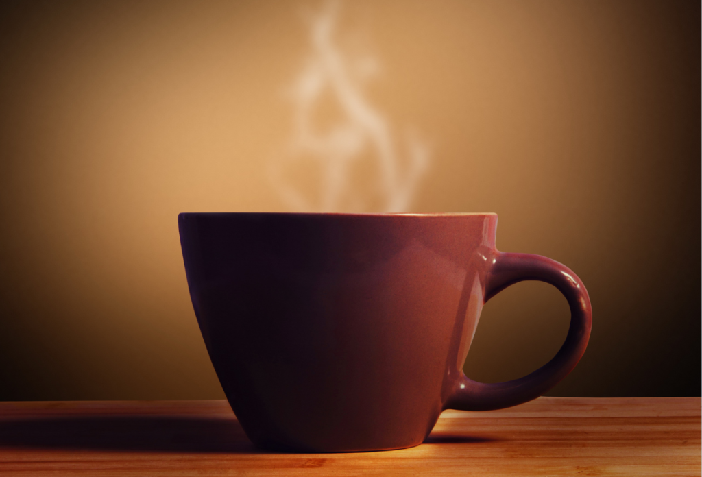 A rendszeresen forrón fogyasztott tea növelheti a nyelőcsőrák kockázatát