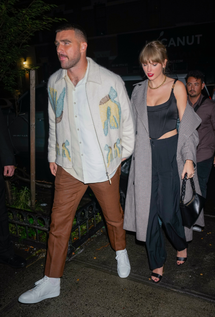 Taylor Swift új párja, Travis Kelce lett a golden retriever barát archetípusa a párkapcsolatokban