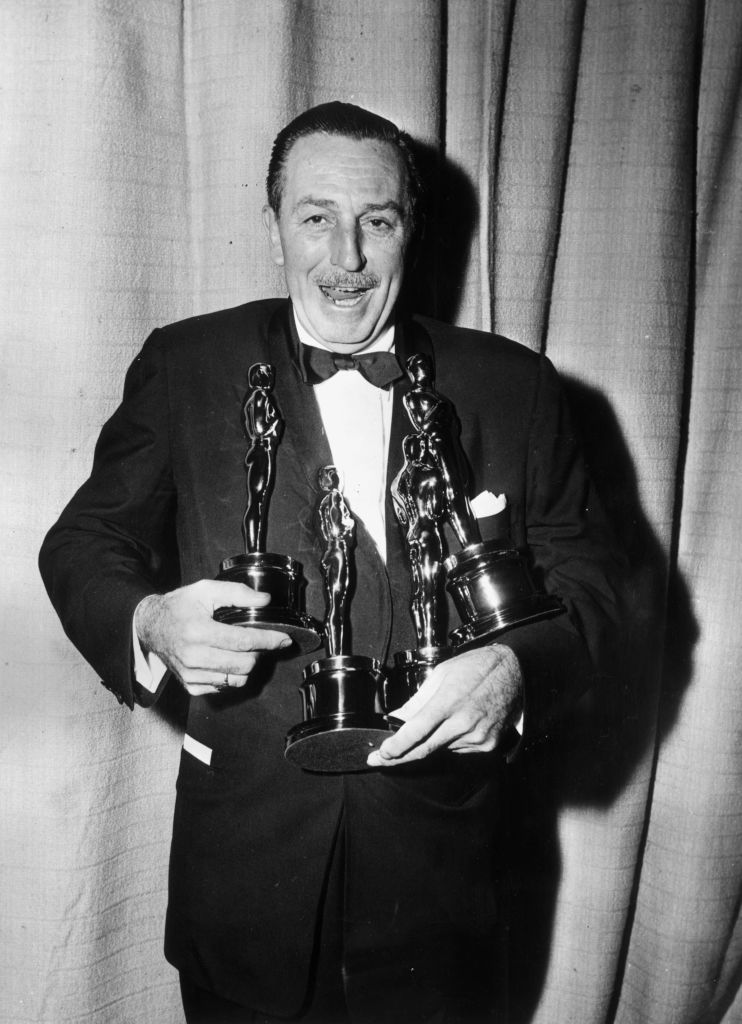 A legtöbb Oscar-díjat és jelölést Walt Disney gyűjtötte össze
