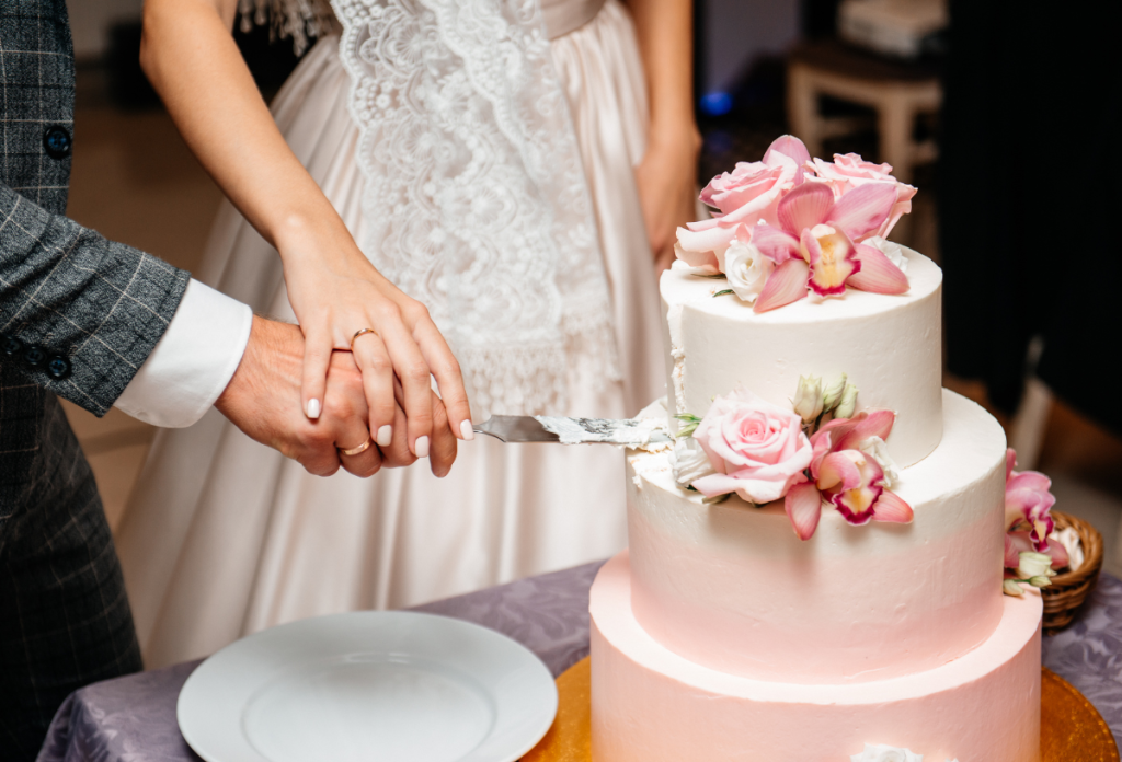 Az óriás esküvői torta csak felesleges költség az esküvőszervezés során