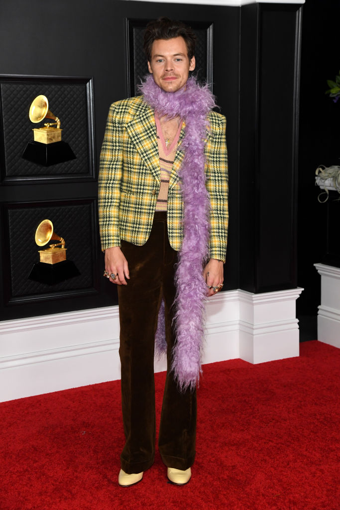 Harry Styles szettje a 2021-es Grammy gálán