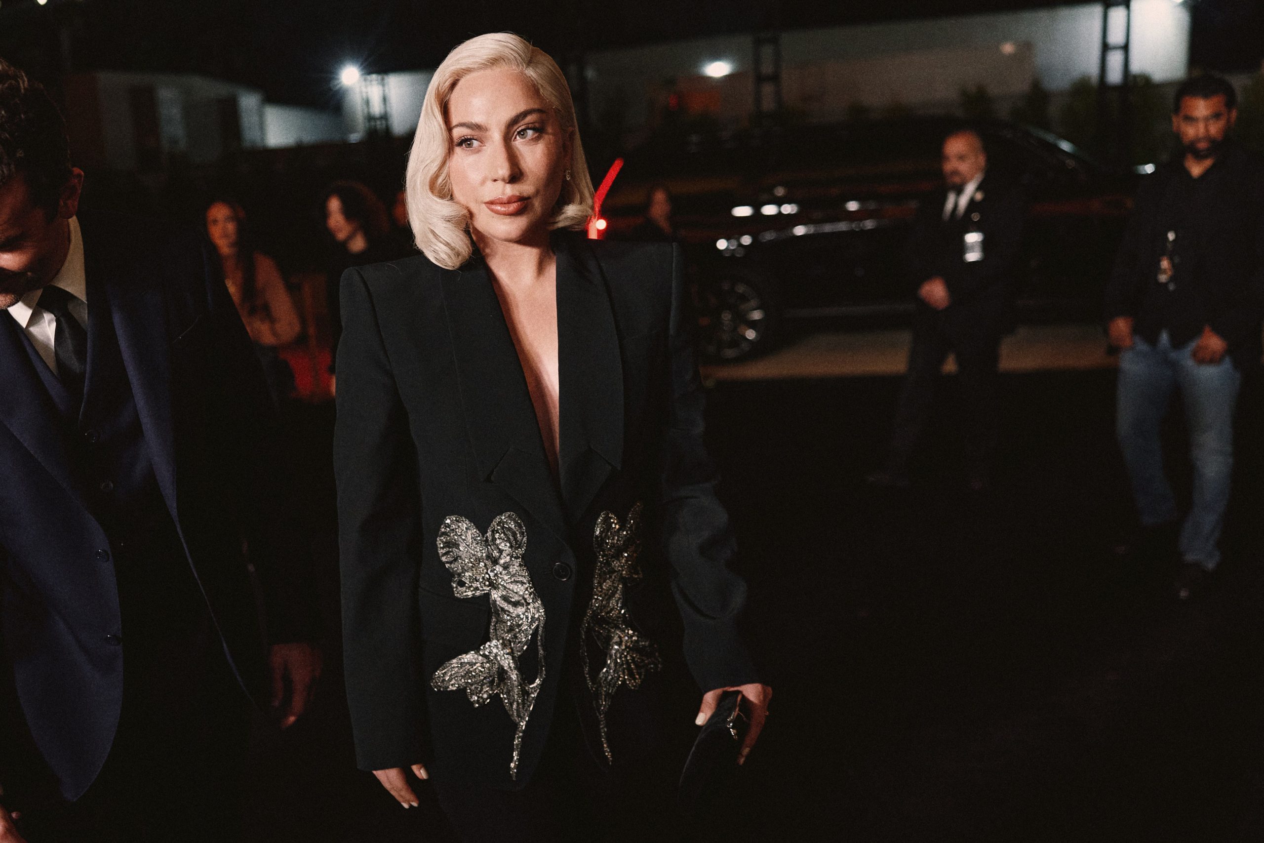 A szülinapos Lady Gaga az emlékezetes outfitek királynője