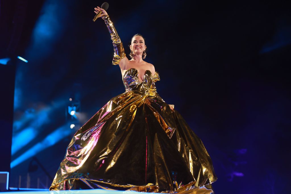 Katy Perry Vivienne Westwood ruhája 