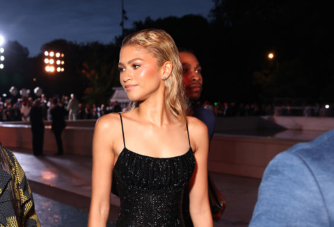 A sztárok is megérkeztek Párizsba - Zendaya ismét elkápráztatta a közönséget