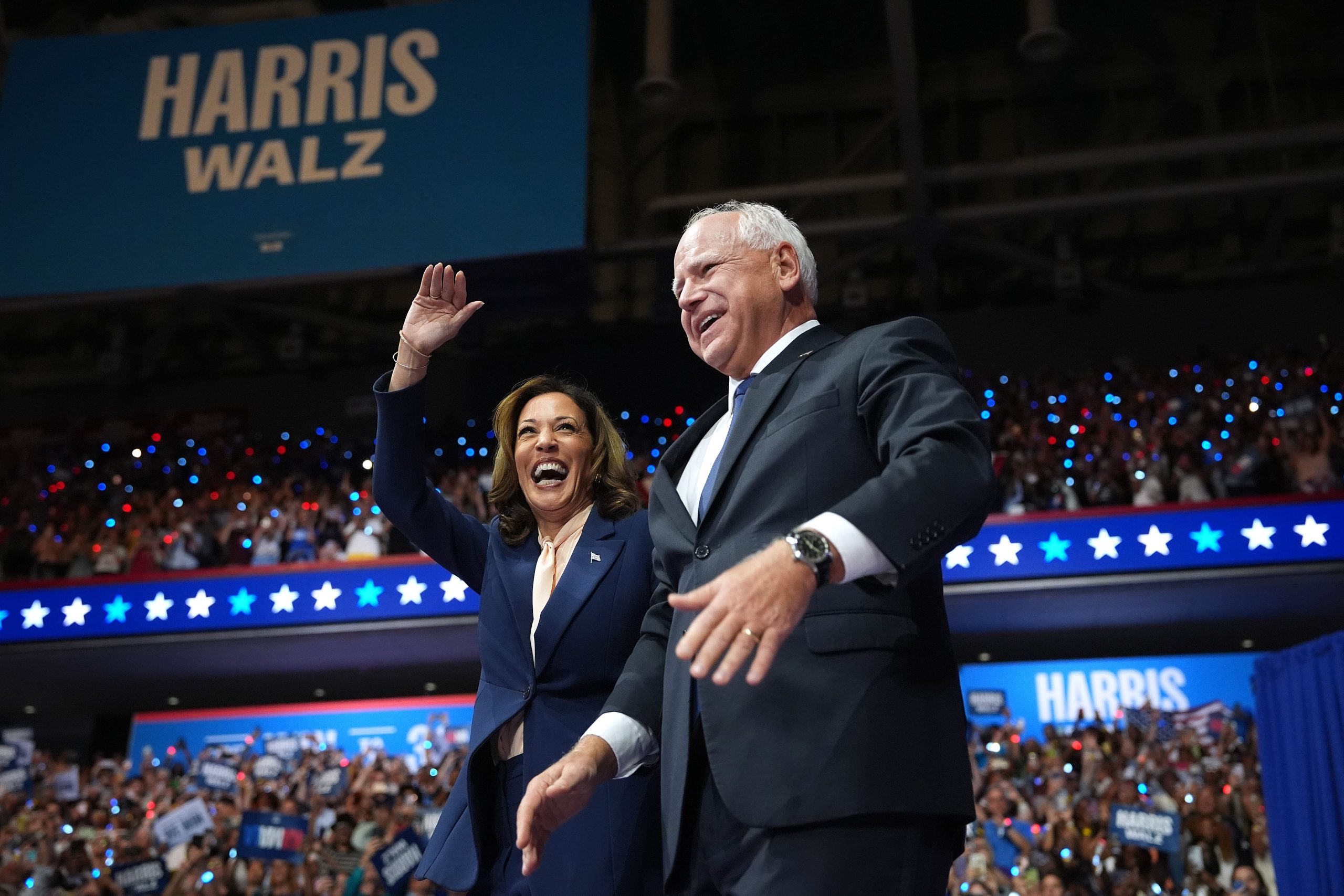 tim walz kamala harris