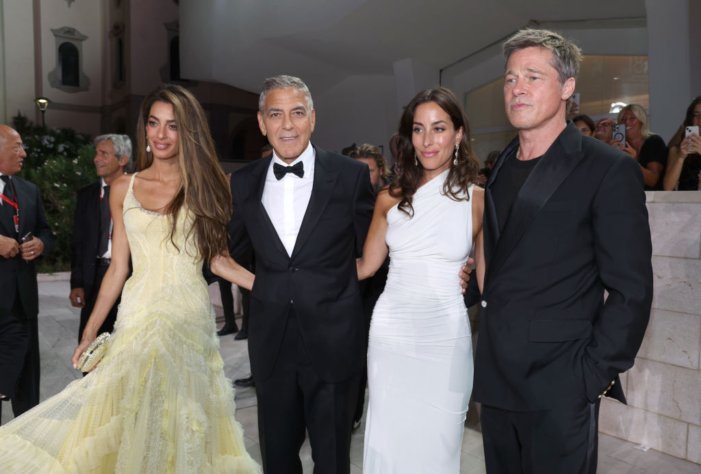 Amal Clooney csodás ruhája