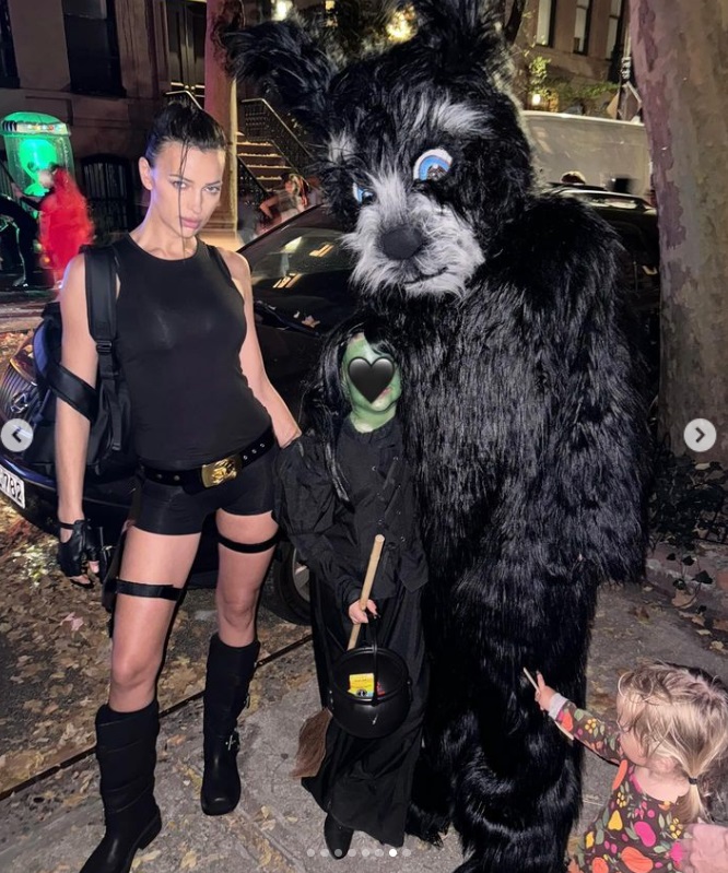 Bradley Cooper, Irina Shayk és a közös kislányuk halloween alkalmából