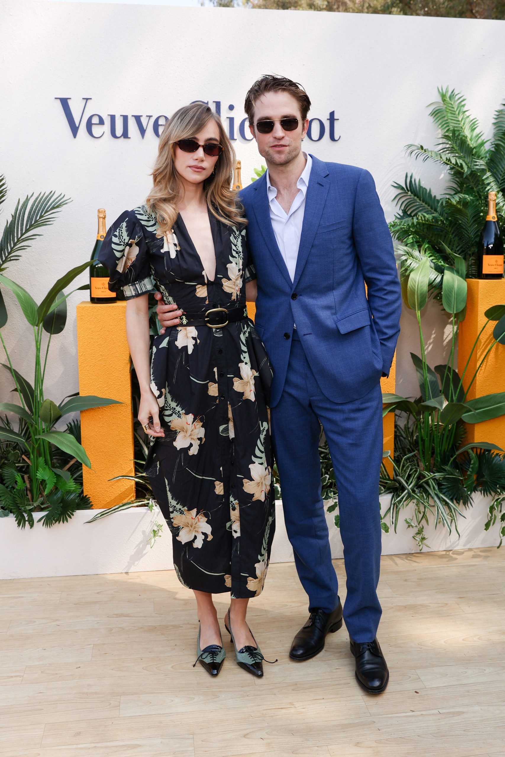 Suki Waterhouse és Robert Pattinson a Veuve Clicquot Polo Classic eseményen 2024. október 5-én Los Angeles-ben. 