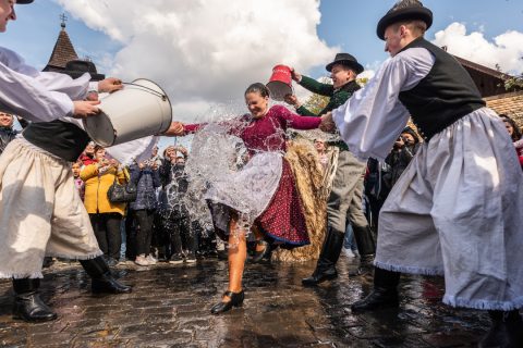 Húsvét 2025: 5 hely, ahol hagyományos programokkal várnak