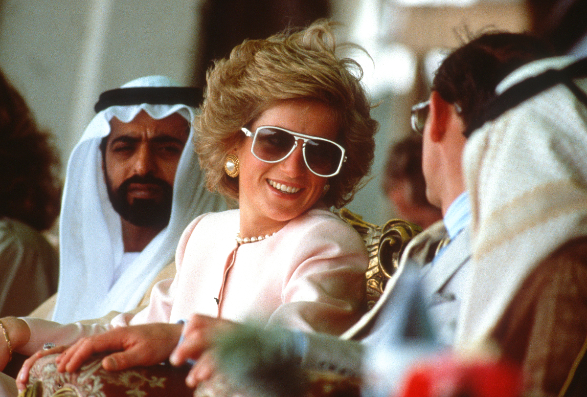 diana-karoly-szerelmes-pillanata-3 | Marie Claire Diana és Károly szerelmes pillanata: Abu Dhabi, 1989