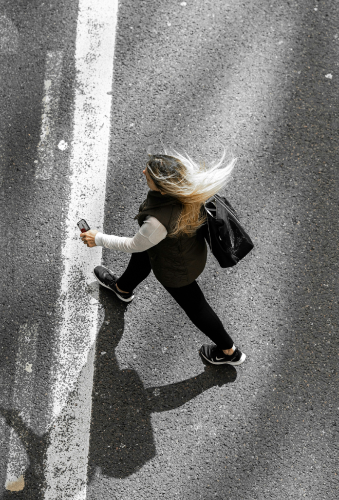 japan-gyaloglas-sakai-modszer-terdfajas-ellen | Marie Claire A japán gyaloglási módszer könnyen beilleszthető a hétköznapokba