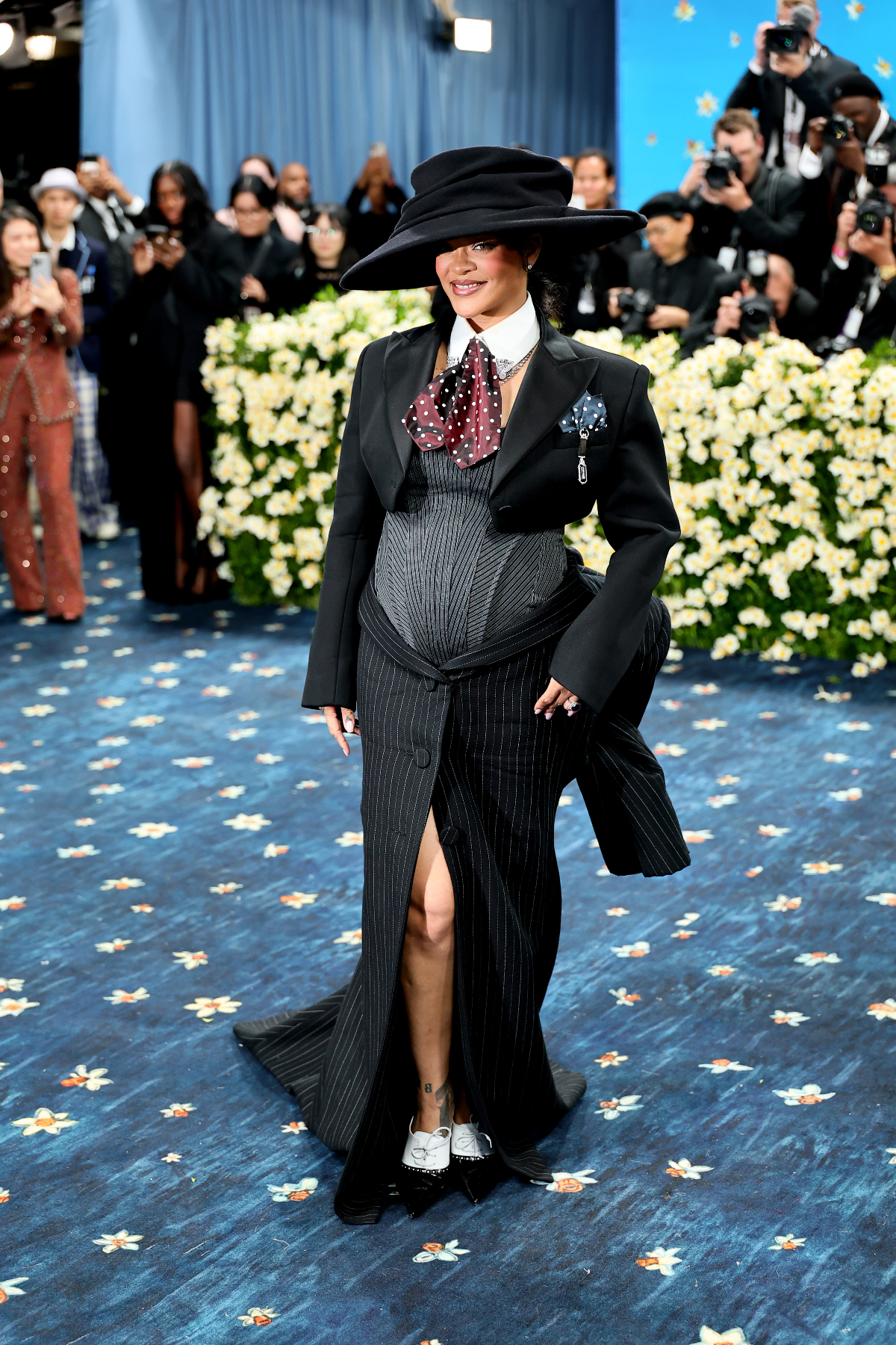 Met-gála 2025: Rihanna terhes!