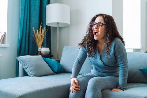 Térdfájdalom kezelése: a jóga jelentheti a megoldást