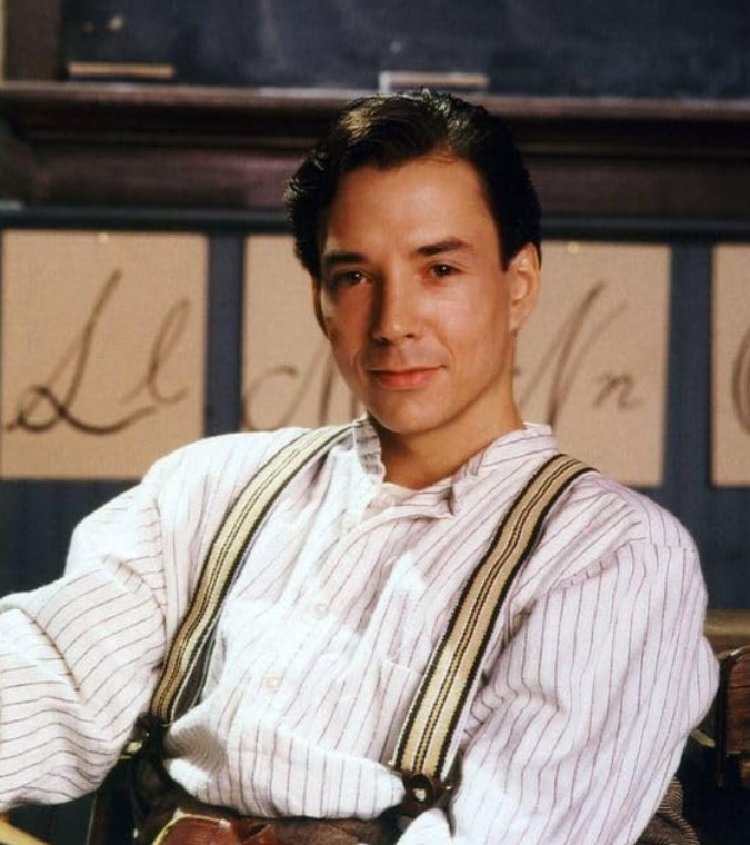 Michael Mahonen a Váratlan utazás Gus Pike-jaként