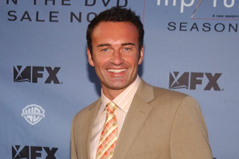 Julian McMahon meghalt