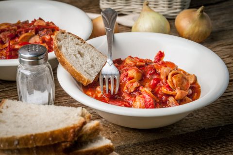Ezúttal csirkemellel lesz diétás és tápláló a lecsós szelet
