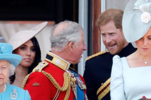 Károly király és Harry herceg közötti titkos béketárgyalás