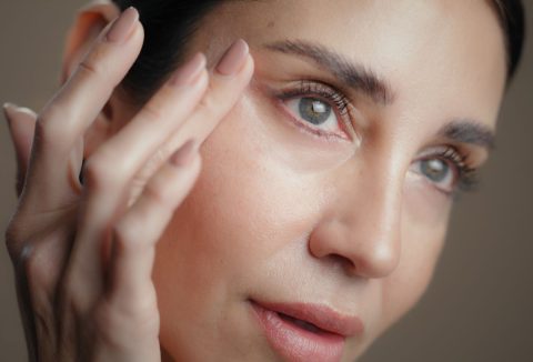 Pusztítja a kollagént és öregíti a bőrt a vörös hús