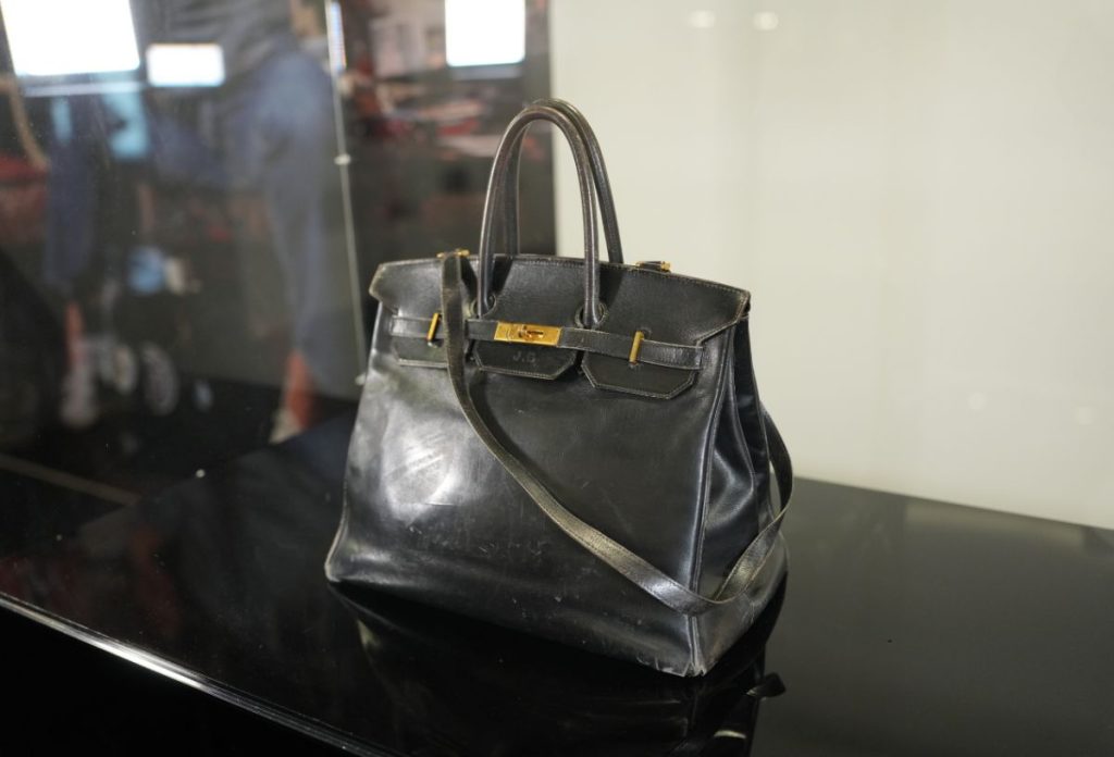 Jane Birkin eredeti Hermés Birkin táskája