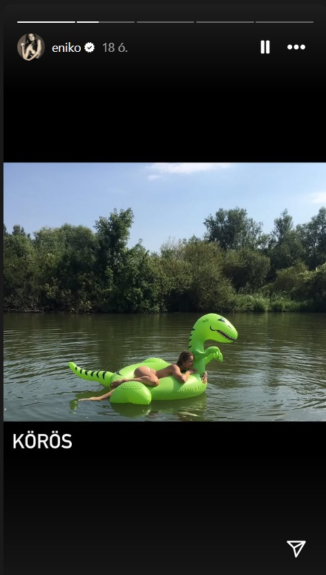 Mihalik Enikő meztelenül ringatózik a Körösön