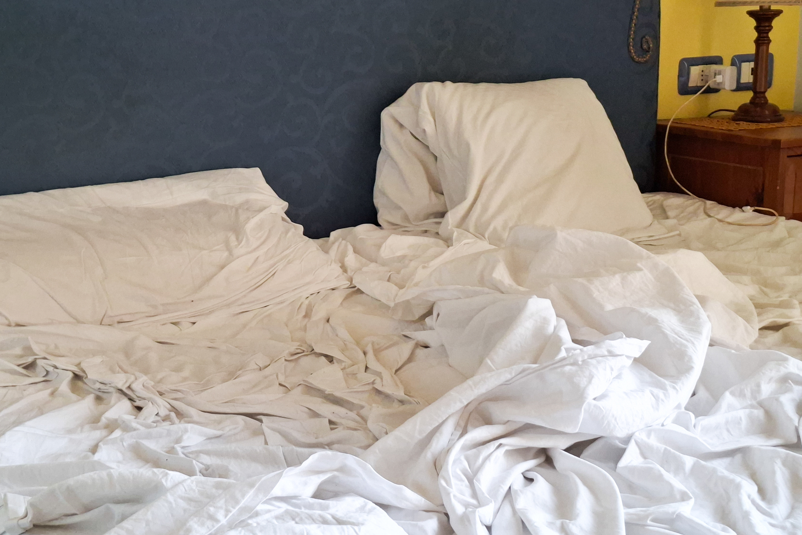 5-jel-hogy-erzelmileg-megcsalod-a-parod | Marie Claire Üres ágy