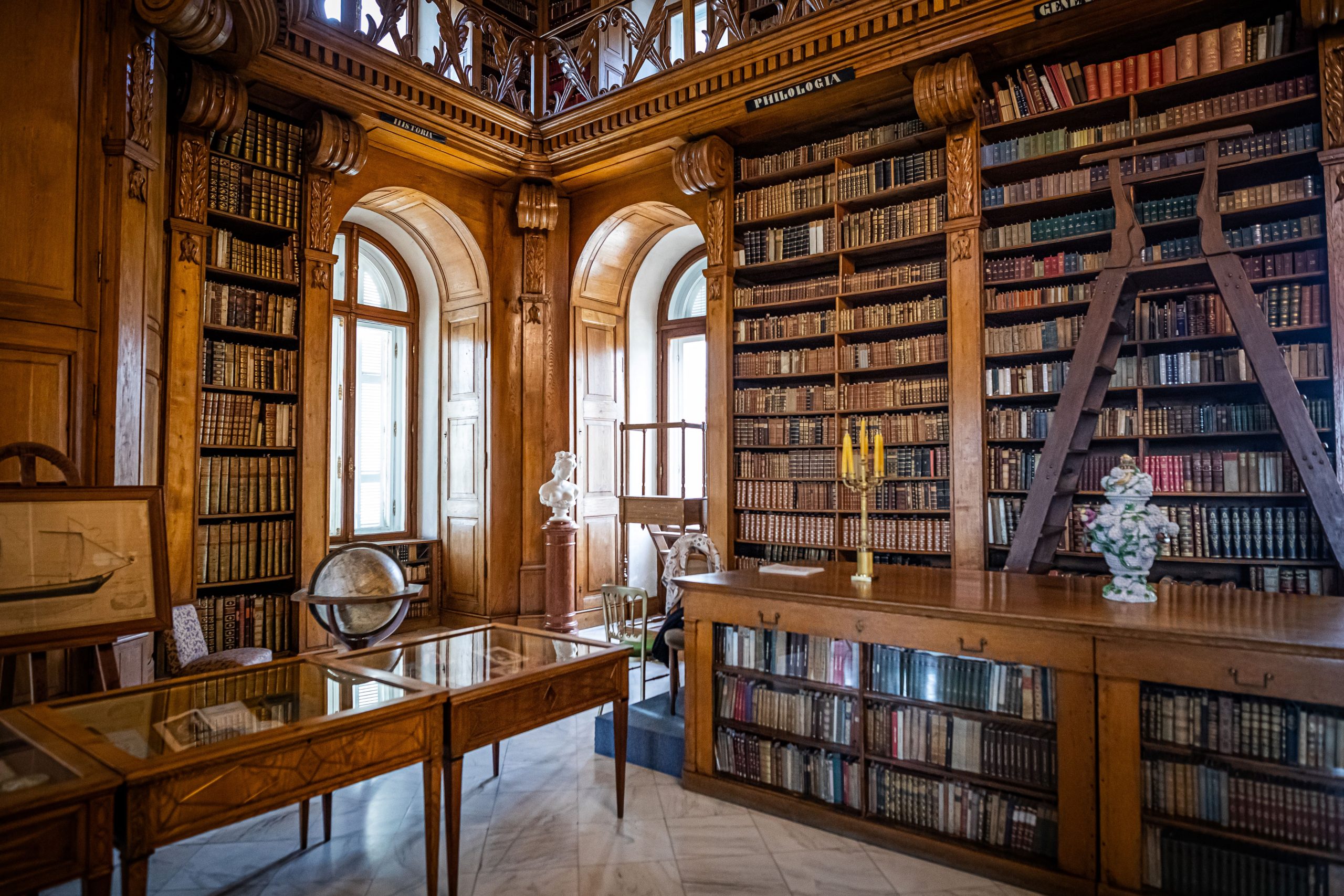 Keszthely Helikon Könyvtár