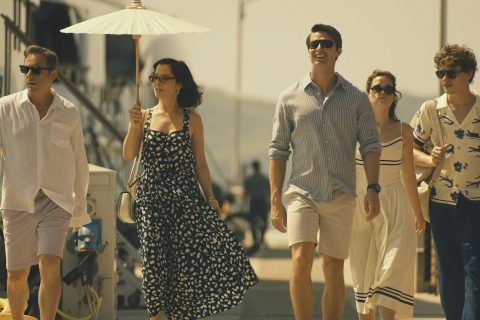 Részlet A Fehér Lótusz című sorozatból