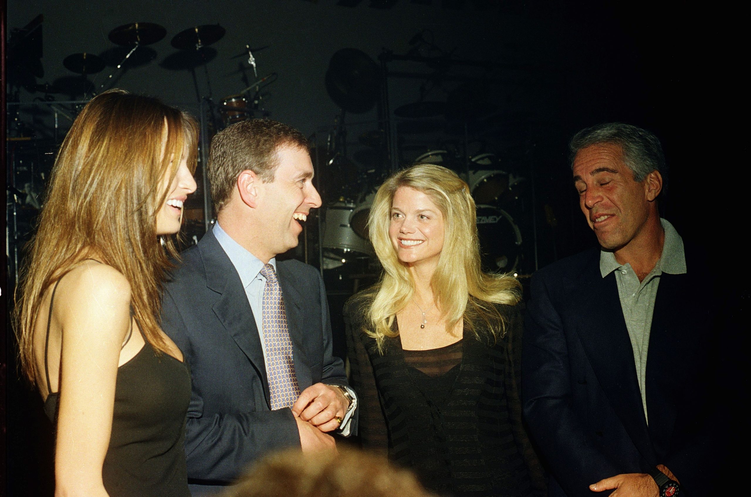 Melania Trump, András herceg, Gwendolyn Beck és Jeffrey Epstein 2000-ben