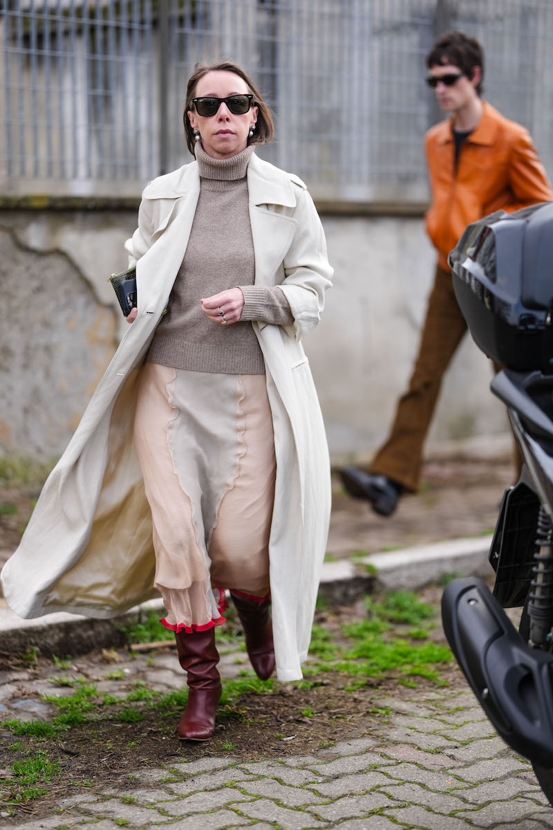 fehér ruhákban ősszel is