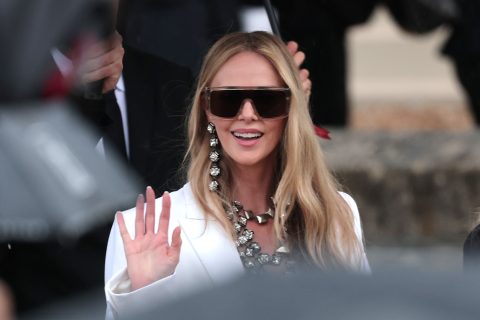 Párizsi divathét Charlize Theron