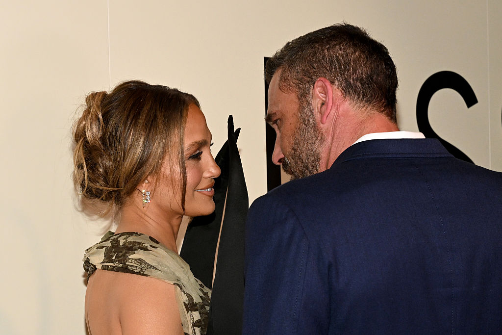 jennifer-lopez-es-ben-affleck-ujra-egyutt-a-voros-szonyegen | Marie Claire Jennifer Lopez és Ben Affleck a Kiss Of The Spider Woman premierjén New Yorkban