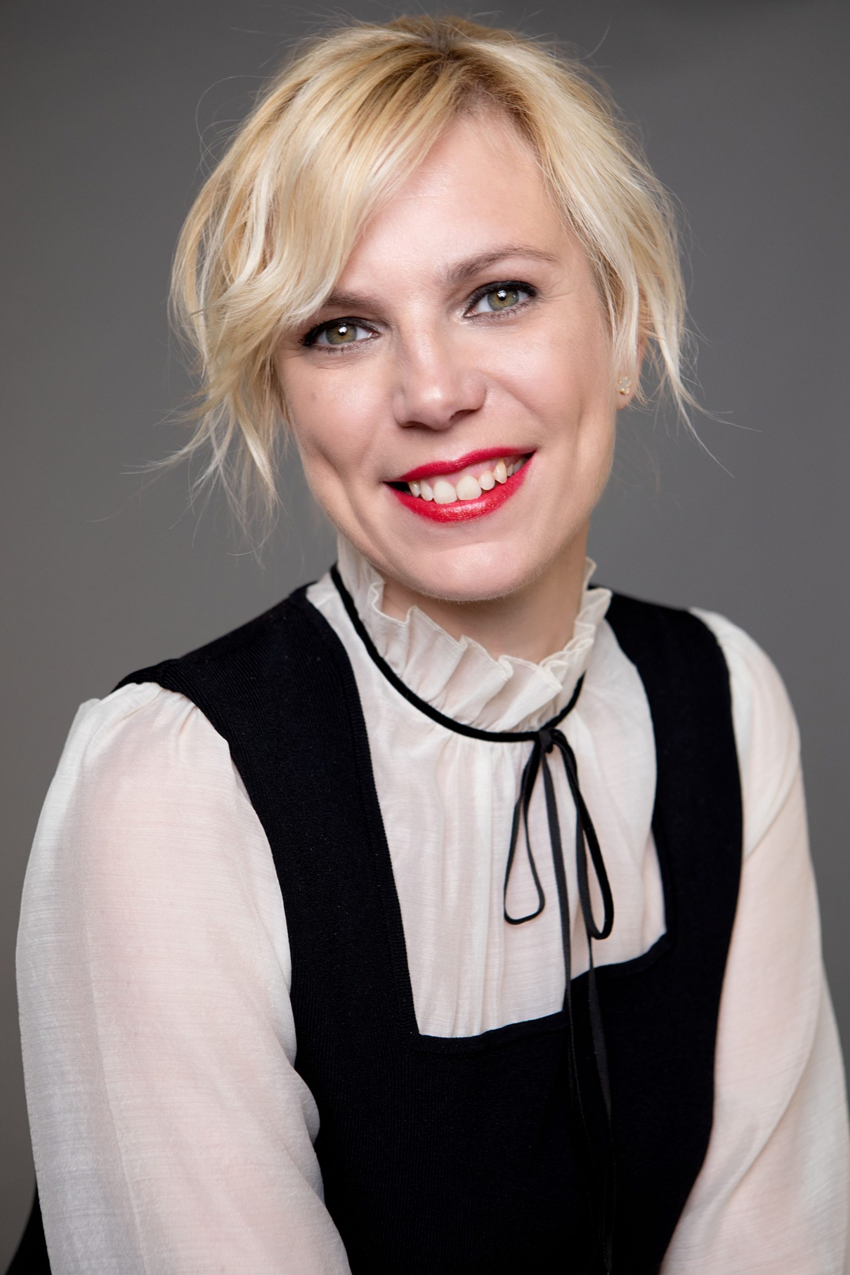 mediapiaci-osszefogas-a-menstruacios-szegenyseg-ellen | Marie Claire Pácsonyi Daniella