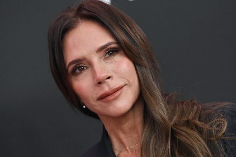 Közeli fotó Victoria beckhamről