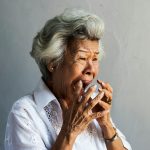 Nyálcsorgás és nyelési nehézség