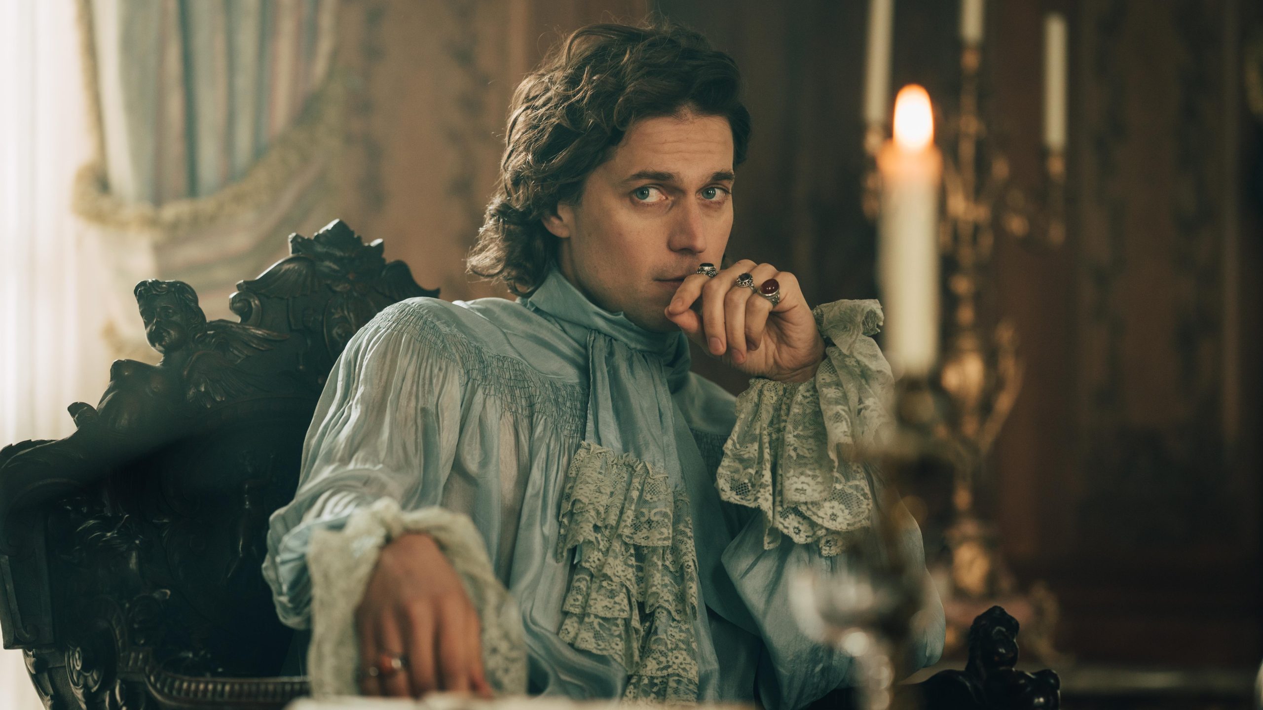 csabitas-lucas-bravo-es-vincent-lacoste-interju | Marie Claire Lucas Bravo