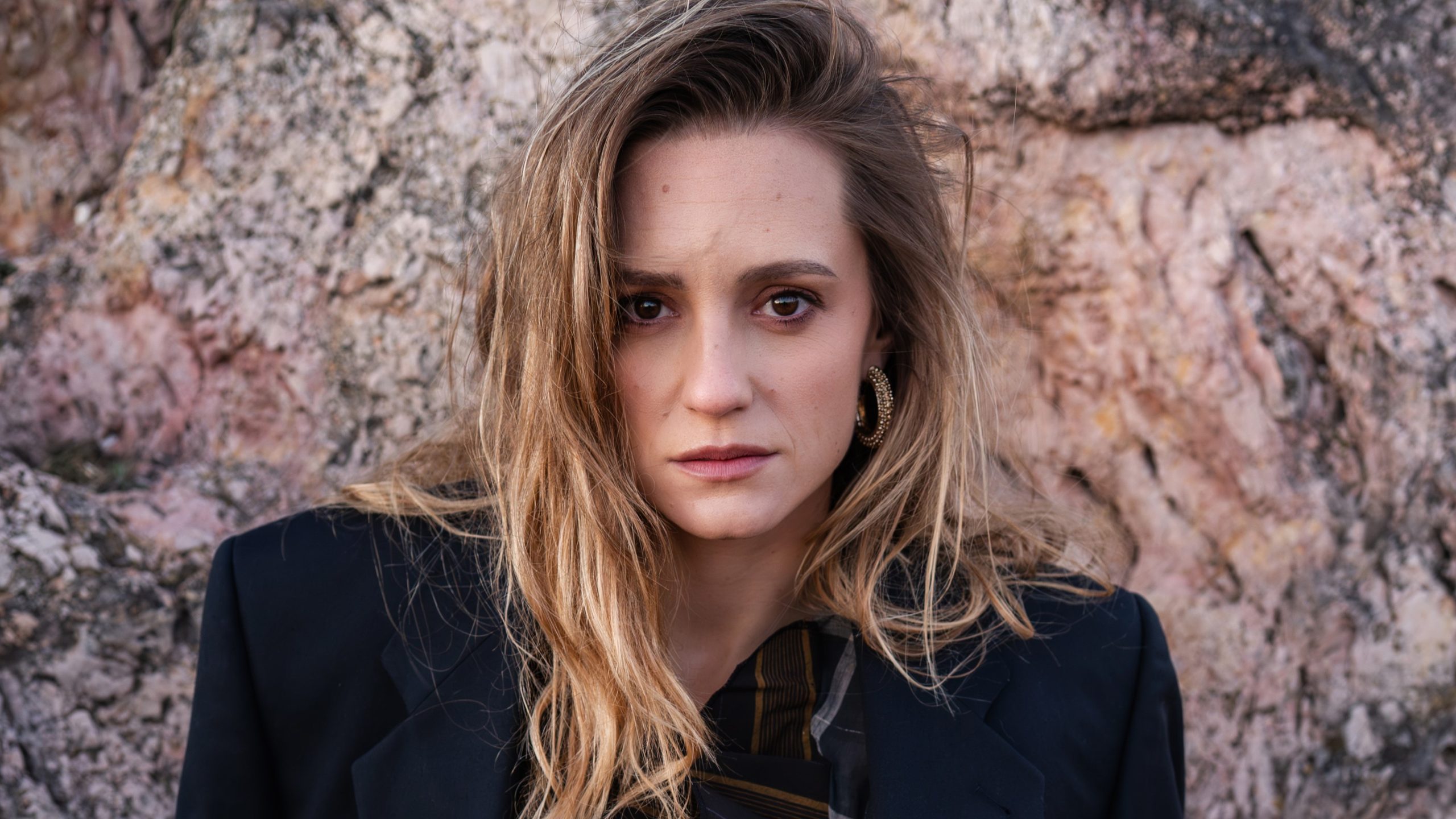 sztarenki-dora-interju-karrier-es-tarsadalmi-kerdesek | Marie Claire Sztarenki Dóra